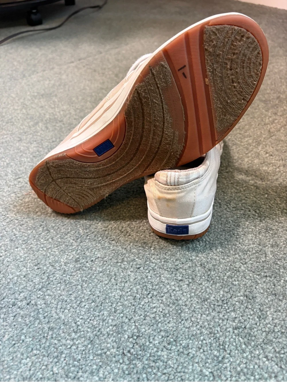 Keds Women's Low-Top Sneakers in Blush Pink and White